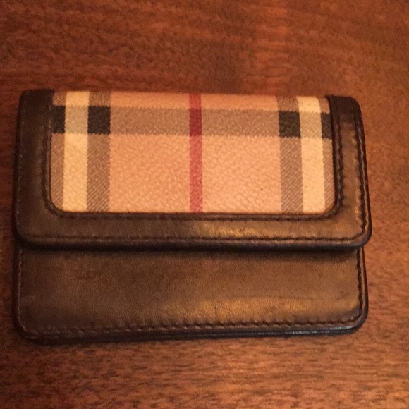 Burberry Vintage Classic Leather Striped Plaid Compact Snap Closure Wallet 😍😍 - Picture 1 of 14